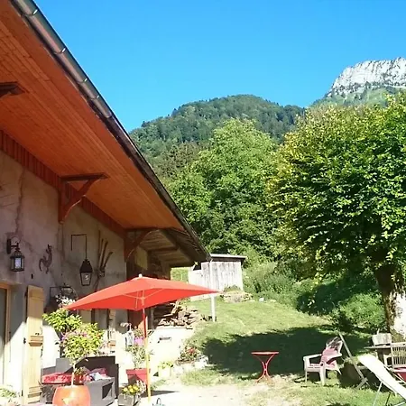Ferme Familiale Chez Lili Vila Alex Exterior foto